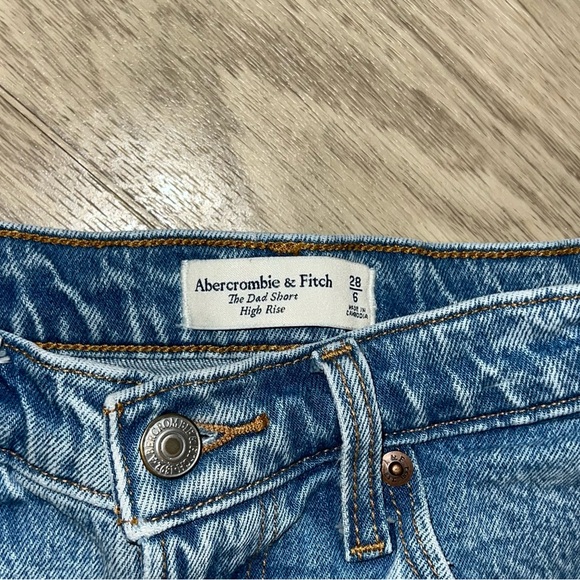Abercrombie denim short - Picture 2 of 2